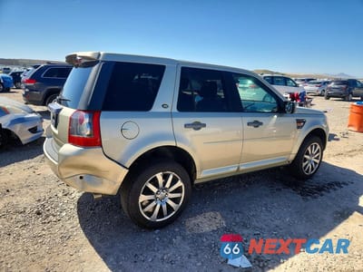 Trzecie zdjęcie samochodu z tyłu: 2008 LAND ROVER LR2 HSE TECHNOLOGY VIN:SALFT24NX8H110532 - miniatura