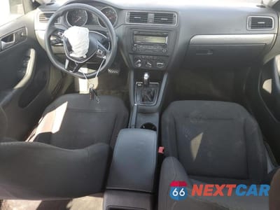 Zdjęcie 8 z 13 samochodu: 2015 VOLKSWAGEN JETTA SE VIN:3VWD17AJXFM223146 - miniatura