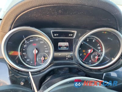 Zdjęcie 9 z 13 samochodu: 2017 MERCEDES-BENZ GLS 550 4MATIC VIN:4JGDF7DE5HA832613 - miniatura