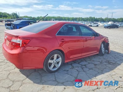 Trzecie zdjęcie samochodu z tyłu: 2014 TOYOTA CAMRY SE VIN:4T1BF1FK0EU867688 - miniatura