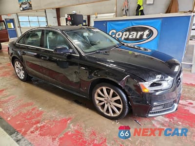 Czwarte zdjęcie samochodu z boku: 2014 AUDI A4 PREMIUM VIN:WAUDFAFL1EN032230 - miniatura