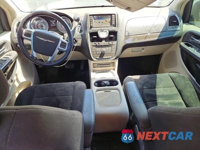 Zdjęcie 8 z 13 samochodu: 2013 CHRYSLER TOWN & COUNTRY TOURING VIN:2C4RC1BG4DR787819 - miniatura