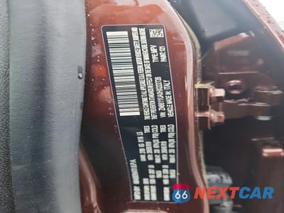 Zdjęcie 12 z 12 samochodu: 2017 MASERATI LEVANTE S VIN:ZN661YUA0HX222726 - miniatura