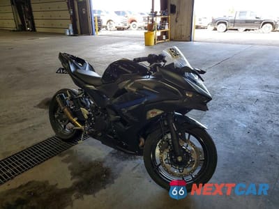 2025 KAWASAKI EX500 ML5EXGG13SDA46911 - główne zdjęcie licytacji z USA - miniatura