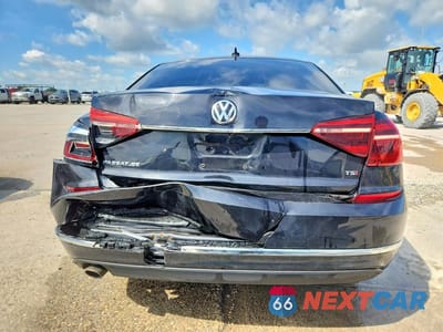 Zdjęcie 6 z 12 samochodu: 2017 VOLKSWAGEN PASSAT SE VIN:1VWBT7A31HC007340 - miniatura