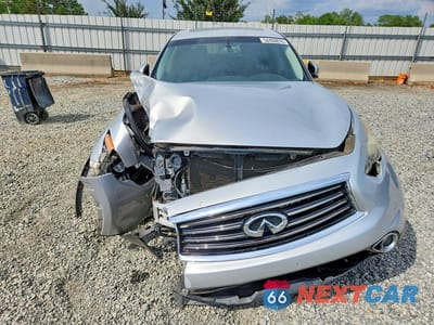 Piąte zdjęcie samochodu w środku: 2014 INFINITI QX70 BASE VIN:JN8CS1MU7EM450971 - miniatura