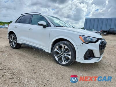 Czwarte zdjęcie samochodu z boku: 2021 AUDI Q3 PREMIUM S LINE 45 VIN:WA1DECF30M1093151 - miniatura