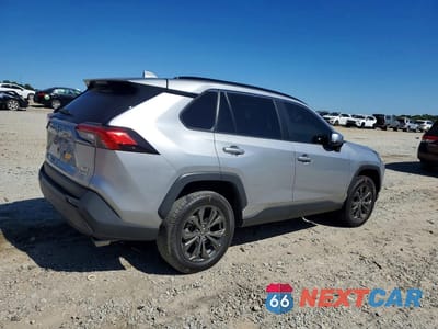 Trzecie zdjęcie samochodu z tyłu: 2023 TOYOTA RAV4 XLE PREMIUM VIN:4T3B6RFV2PU124128 - miniatura