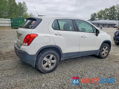 Trzecie zdjęcie samochodu z tyłu: 2015 CHEVROLET TRAX 1LS VIN:KL7CJPSB1FB173036 - miniatura
