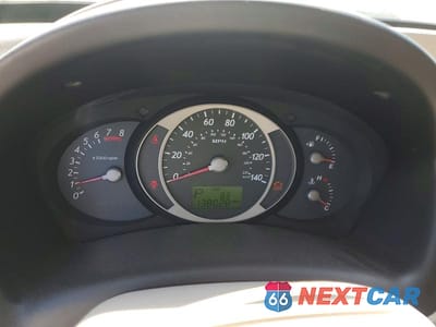 Zdjęcie 9 z 13 samochodu: 2005 HYUNDAI TUCSON GLS VIN:KM8JN12D05U227356 - miniatura