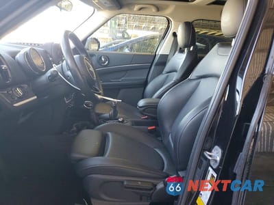 Zdjęcie 7 z 12 samochodu: 2018 MINI COOPER S COUNTRYMAN ALL4 VIN:WMZYT5C36J3E60005 - miniatura