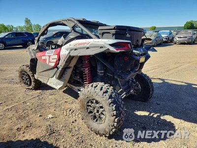 Trzecie zdjęcie samochodu z tyłu: 2024 CAN-AM MAVERICK X3 UTILITY VEHICLE VIN:3JBVGAY4XRE001680 - miniatura