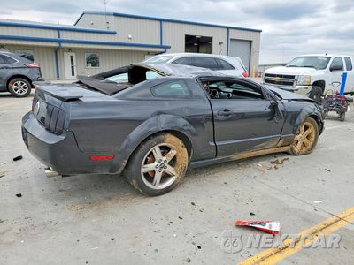 Trzecie zdjęcie samochodu z tyłu: 2008 FORD MUSTANG VIN:1ZVHT80N985146915 - miniatura