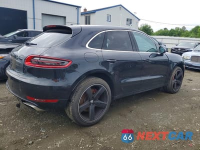 Trzecie zdjęcie samochodu z tyłu: 2016 PORSCHE MACAN TURBO VIN:WP1AF2A59GLB93474 - miniatura