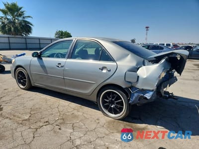 Drugie zdjęcie samochodu z przodu: 2004 TOYOTA CAMRY LE V6 VIN:4T1BF30K94U573936 - miniatura