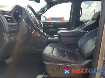 Zdjęcie 7 z 13 samochodu: 2023 CHEVROLET SUBURBAN K1500 HIGH COUNTRY VIN:1GNSKGKL8PR526022 - miniatura