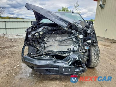 Piąte zdjęcie samochodu w środku: 2026 GMC SIERRA K1500 ELEVATION VIN:1GTUUCED2TZ107098 - miniatura