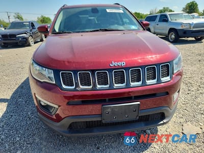 Piąte zdjęcie samochodu w środku: 2020 JEEP COMPASS VIN:3C4NJDBB0LT165093 - miniatura