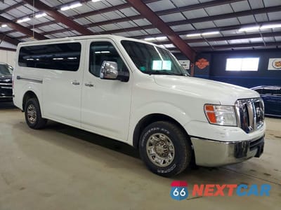 Czwarte zdjęcie samochodu z boku: 2012 NISSAN NV 3500 HD S VIN:5BZAF0AA6CN200494 - miniatura