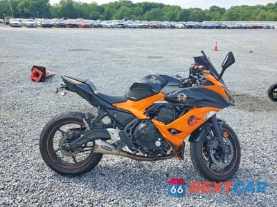 2019 KAWASAKI EX650 F JKAEXEK13KDA30624 - główne zdjęcie licytacji z USA - miniatura