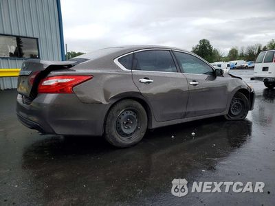 Trzecie zdjęcie samochodu z tyłu: 2016 NISSAN ALTIMA 2.5 S VIN:1N4AL3AP4GC226484 - miniatura
