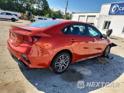 Trzecie zdjęcie samochodu z tyłu: 2023 KIA FORTE GT LINE VIN:3KPF54AD3PE666632 - miniatura
