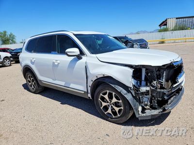 Czwarte zdjęcie samochodu z boku: 2020 KIA TELLURIDE EX VIN:5XYP34HC7LG048492 - miniatura