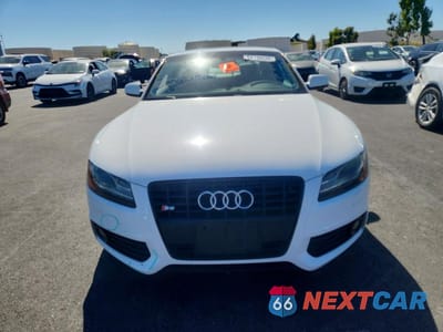 Piąte zdjęcie samochodu w środku: 2012 AUDI S5 PRESTIGE VIN:WAUVVAFR9CA001355 - miniatura