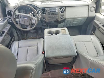 Zdjęcie 8 z 13 samochodu: 2016 FORD F350 SUPER DUTY VIN:1FT8W3CT7GEA27637 - miniatura