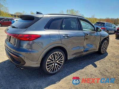Trzecie zdjęcie samochodu z tyłu: 2025 AUDI SQ5 PREMIUM PLUS VIN:WA125AGU0S2022574 - miniatura