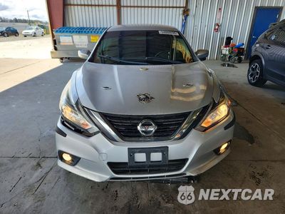 Piąte zdjęcie samochodu w środku: 2018 NISSAN ALTIMA 2.5 SV VIN:1N4AL3AP6JC254102 - miniatura