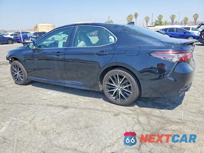 Drugie zdjęcie samochodu z przodu: 2022 TOYOTA CAMRY HYBRID SE VIN:4T1G31AK2NU597885 - miniatura