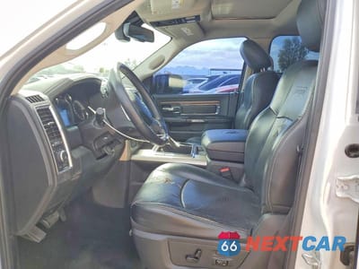 Zdjęcie 7 z 12 samochodu: 2015 RAM 1500 LARAMIE VIN:1C6RR6NM4FS590056 - miniatura