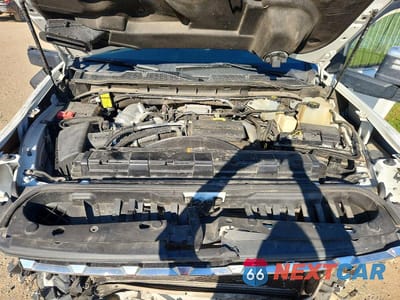 Zdjęcie 7 z 10 samochodu: 2022 CHEVROLET SILVERADO K3500 LTZ VIN:1GC4YUEY6NF172036 - miniatura