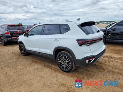 Drugie zdjęcie samochodu z przodu: 2025 VOLKSWAGEN TAOS SE VIN:3VVSC7B23SM053106 - miniatura