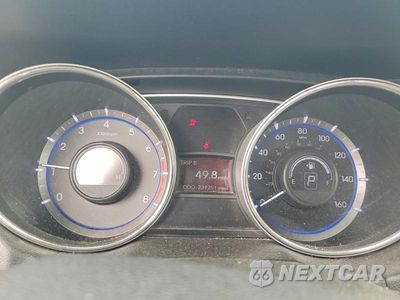 Zdjęcie 9 z 12 samochodu: 2013 HYUNDAI SONATA LIMITED VIN:5NPEC4AC7DH614890 - miniatura