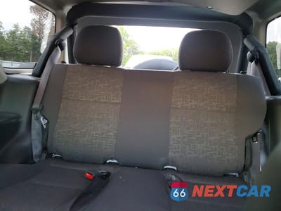Zdjęcie 10 z 13 samochodu: 2002 ISUZU RODEO SPORT VIN:4S2CK57WX24338455 - miniatura