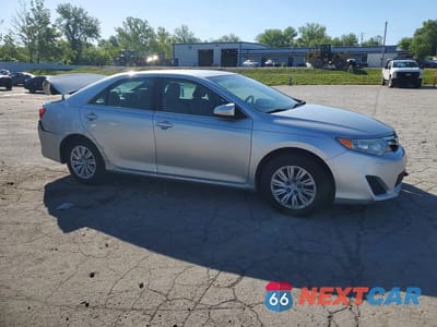 Czwarte zdjęcie samochodu z boku: 2012 TOYOTA CAMRY LE VIN:4T4BF1FK3CR231320 - miniatura