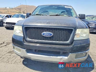 Piąte zdjęcie samochodu w środku: 2004 FORD F150 VIN:1FTPX02544KC62150 - miniatura