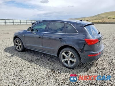 Drugie zdjęcie samochodu z przodu: 2013 AUDI Q5 PREMIUM PLUS VIN:WA1DGAFP7DA055000 - miniatura
