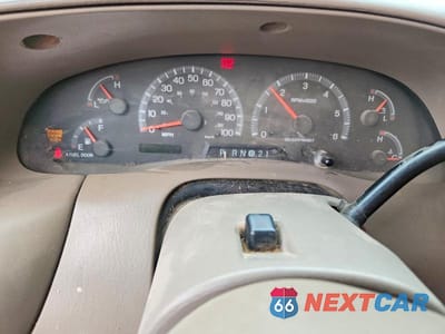 Zdjęcie 9 z 12 samochodu: 2002 FORD F150 SUPERCREW VIN:1FTRW08L62KB27461 - miniatura