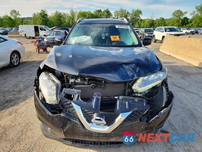 Piąte zdjęcie samochodu w środku: 2016 NISSAN ROGUE S VIN:KNMAT2MV8GP604975 - miniatura