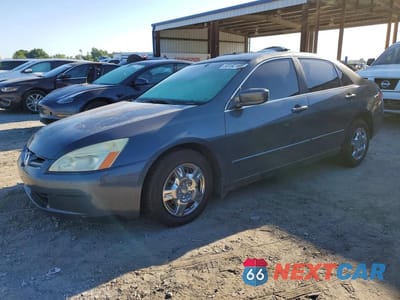 2004 HONDA ACCORD LX 3HGCM56394G700635 - główne zdjęcie licytacji z USA - miniatura
