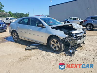 Czwarte zdjęcie samochodu z boku: 2016 CHEVROLET MALIBU LIMITED LS VIN:1G11B5SA1GF166139 - miniatura