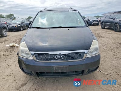 Piąte zdjęcie samochodu w środku: 2011 KIA SEDONA LX VIN:KNDMG4C75B6412332 - miniatura