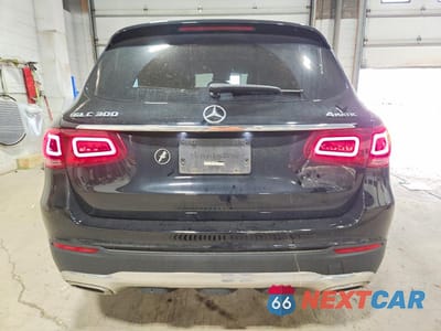 Zdjęcie 6 z 14 samochodu: 2021 MERCEDES-BENZ GLC 300 4MATIC VIN:W1N0G8EB1MF882182 - miniatura