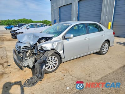 2013 TOYOTA COROLLA LE 2T1BU4EE2DC117728 - główne zdjęcie licytacji z USA - miniatura