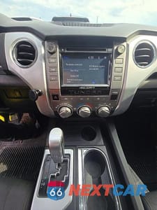 Zdjęcie 12 z 13 samochodu: 2016 TOYOTA TUNDRA CREWMAX SR5 VIN:5TFEM5F13GX097087 - miniatura