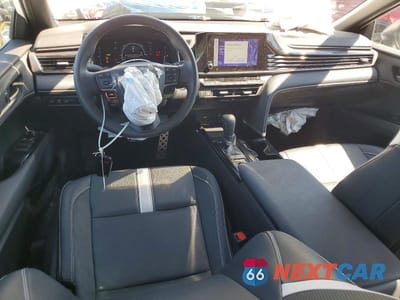 Zdjęcie 8 z 12 samochodu: 2025 TOYOTA CAMRY VIN:4T1DAACK8SU040500 - miniatura