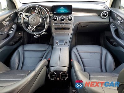 Zdjęcie 8 z 13 samochodu: 2022 MERCEDES-BENZ GLC 300 VIN:W1N0G8DB6NV361483 - miniatura